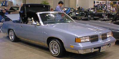 1984 Cutlass Conv カトラス コンバーチブル ローライダーショップ クルーズ ハイドロリクス